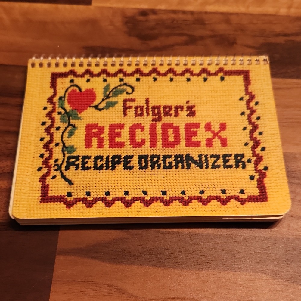 VTG Folgers Kitchen Recipe Organizer 1977 Spiral Bound